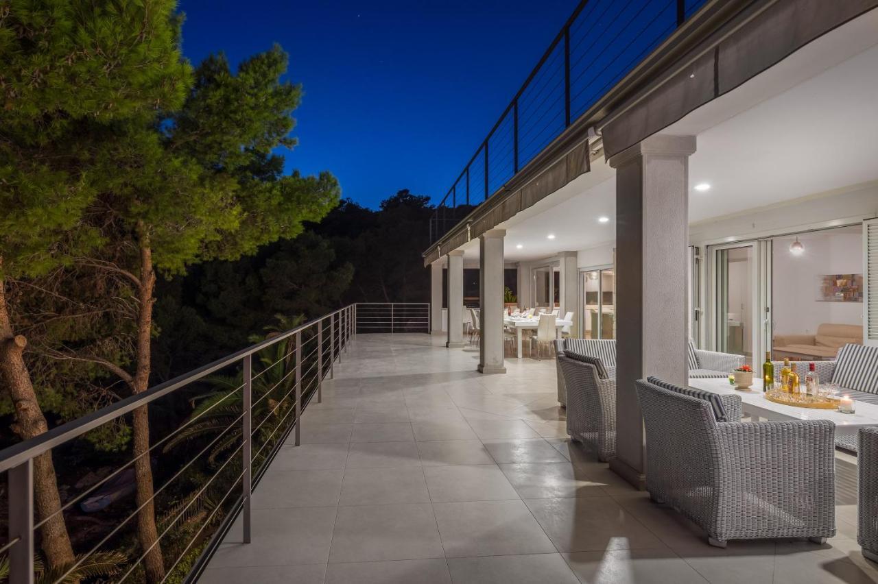 Villa Oceanus Hvar Town Exteriör bild
